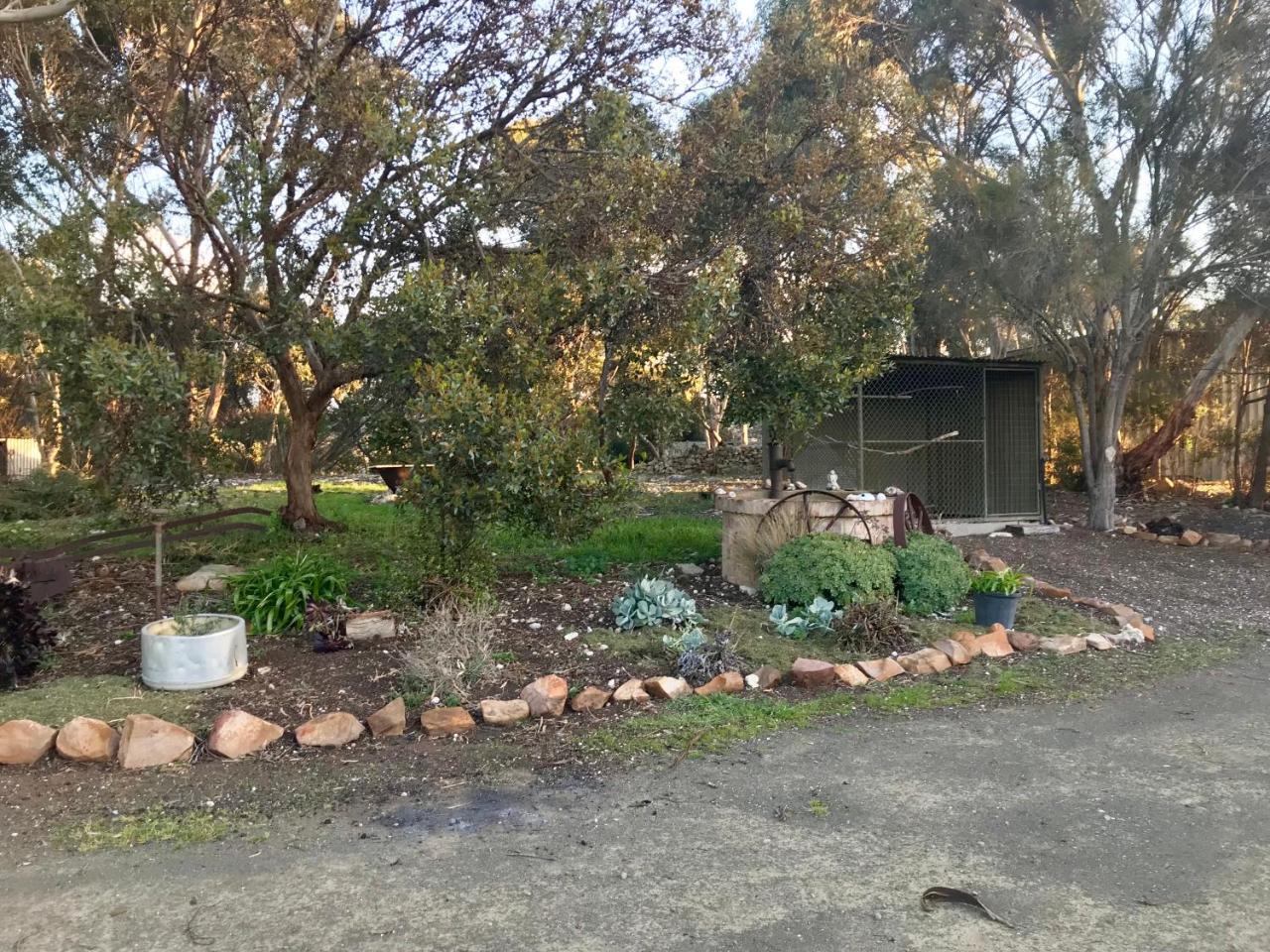 Emu Bay Bee'S Place - 3 Bedroom Home On 10 Acres Of Land With Distant Ocean Views מראה חיצוני תמונה