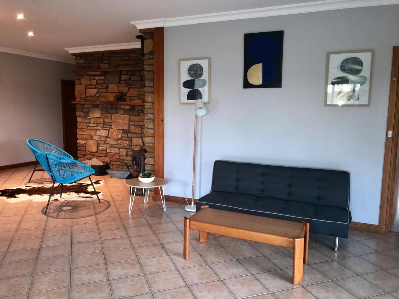 Emu Bay Bee'S Place - 3 Bedroom Home On 10 Acres Of Land With Distant Ocean Views מראה חיצוני תמונה